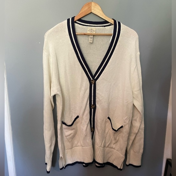 St. John’s Bay NWT varsity men’s knit cream & navy cardigan size XL - Picture 2 of 10